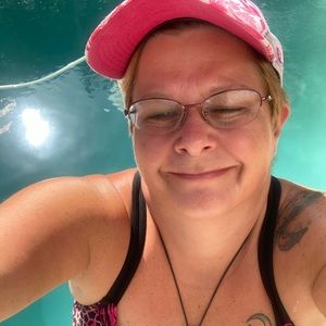 Meet your Posher, Annie